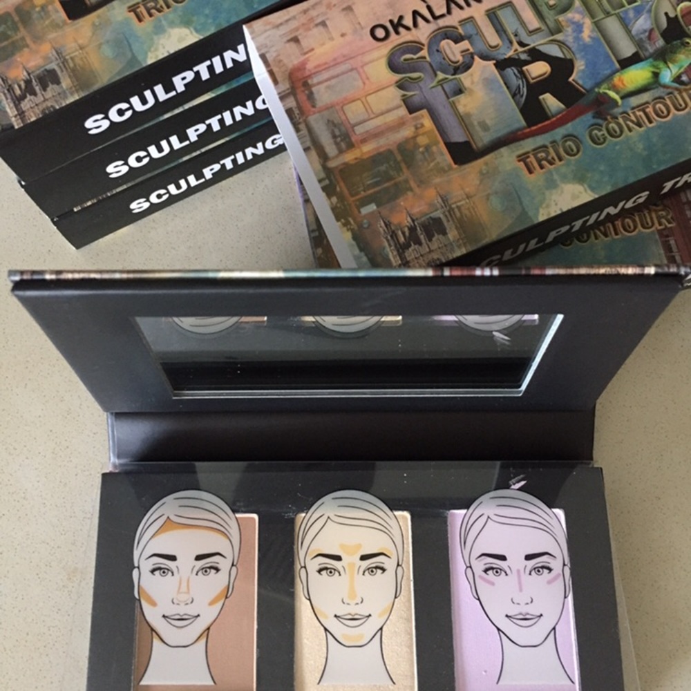 ❤️Okalan sculpting trio contour❤️